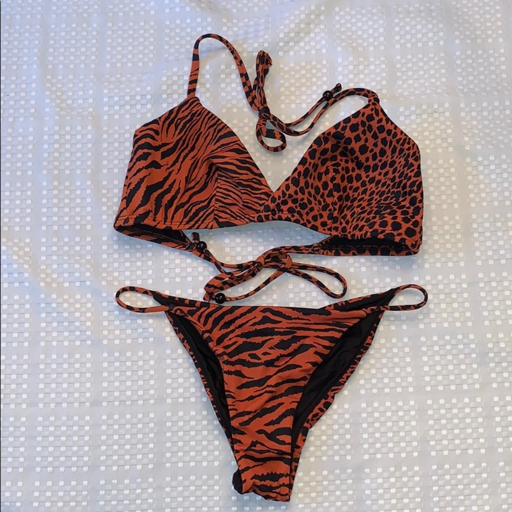 Victoria’s Secret animal print bikini